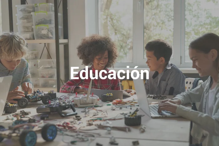 Colcircuitos en industria de la educacion