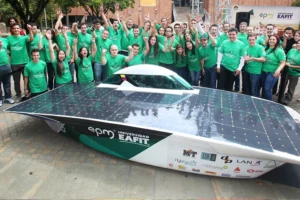 Primavera vehiculo solar colombiano